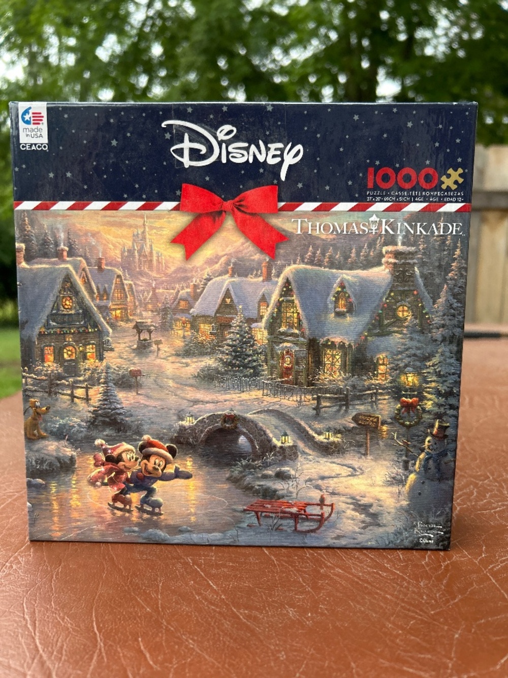 DISNEY THOMAS KINKADE PUZZLE 1000 pieces